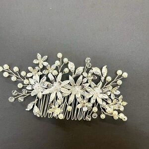 silver wedding Hair Combs